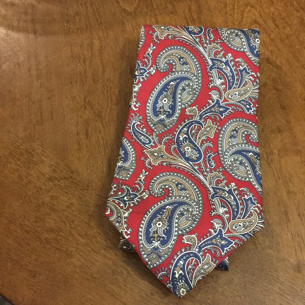 Greg Adams Tie